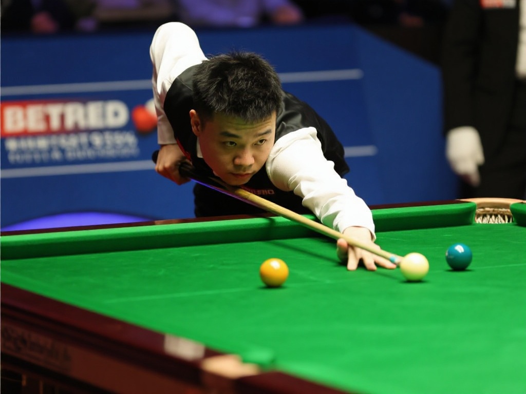 在本场比赛中，赵心童不仅表现出扎实的基本