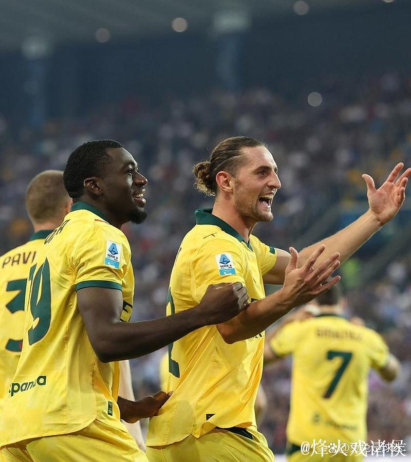 胡安-热苏斯:输本菲卡与其说是战术问题,不如 胡安-热苏斯:输本菲卡与其说是战术问题,不如