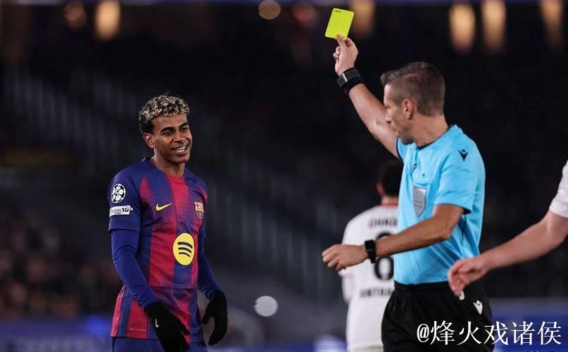 18岁亚马尔剪刀脚染黄！下轮欧冠停赛 被换下黑